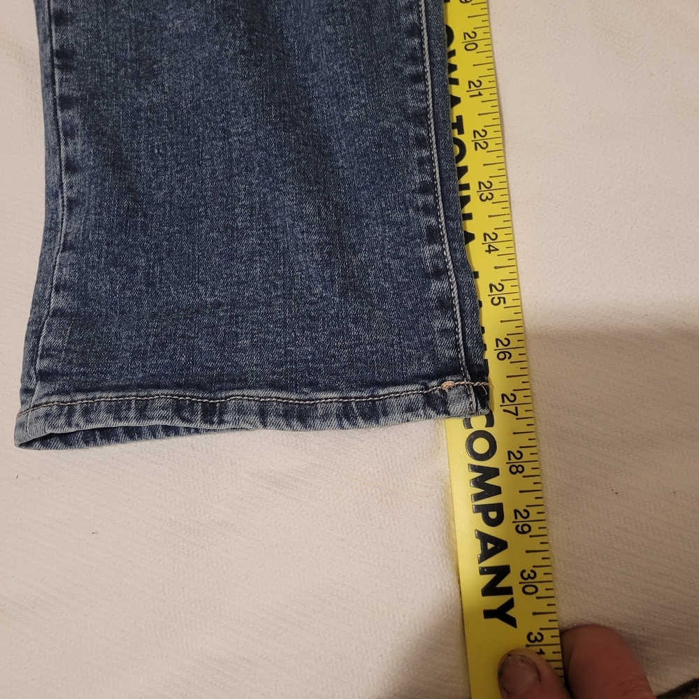 Time And Tru Classic Blue Women's Jeans - Picture 9 of 10